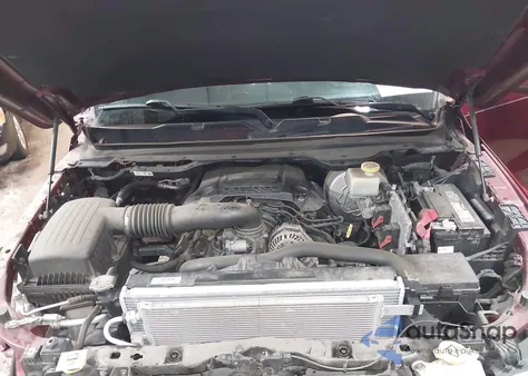 2019 Ram 1500 Laramie 4X4 6'4 Box из США, поврежденный, VIN 1C6SRFRTXKN774137